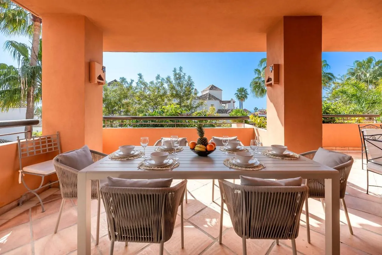 アパート Vacation Marbella I Duplex Con Encanto Bahia, 280M2 Duplex Penthouse, Luxury Complex, A Minute From The Beach, 24-7 Security, Best Beach In Townアパートメント